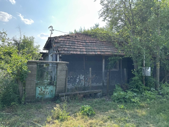 Къща в с. Даскал-Атанасово, Област Стара Загора - 174 кв.м за 146 €/кв.м - Снимка #1