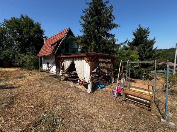 Къща в с. Ветрен, Област Силистра - 100 кв.м за 700 €/кв.м - Снимка #1