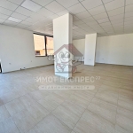 Дава се под наем Магазин в Асеновград - 91 кв.м за 408 € - Снимка #1