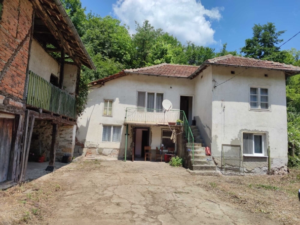 Къща в Етрополе - 65 кв.м за 1539 €/кв.м - Снимка #1