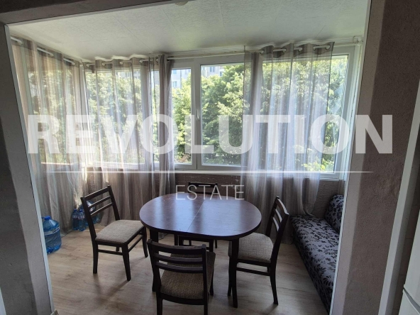 Дава се под наем Двустаен апартамент в Варна, м-т Сотира - 45 кв.м за 430 € - Снимка #1