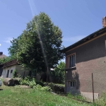 Къща в с. Септемврийци, Област Монтана - 300 кв.м за 42 €/кв.м - Снимка #1