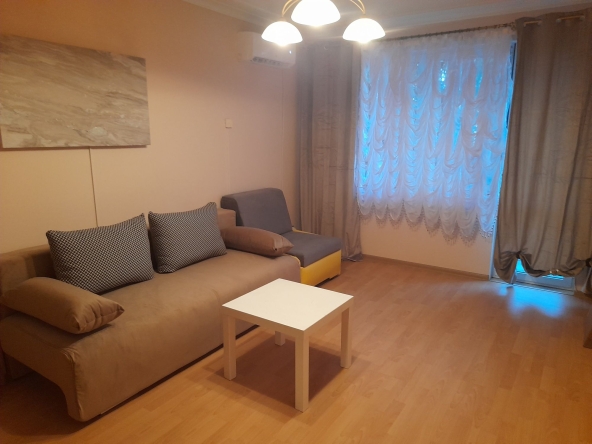 Дава се под наем Едностаен апартамент в Хасково, Дружба 1 - 40 кв.м за 193.8 € - Снимка #1