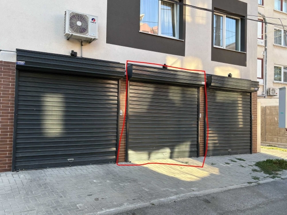 Дава се под наем Гараж / Паркомясто в Бургас, Сарафово - 21 кв.м за 112.2 € - Снимка #1