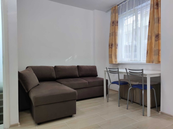 Дава се под наем Двустаен апартамент в Варна, Автогара - 55 кв.м за 300 € - Снимка #1