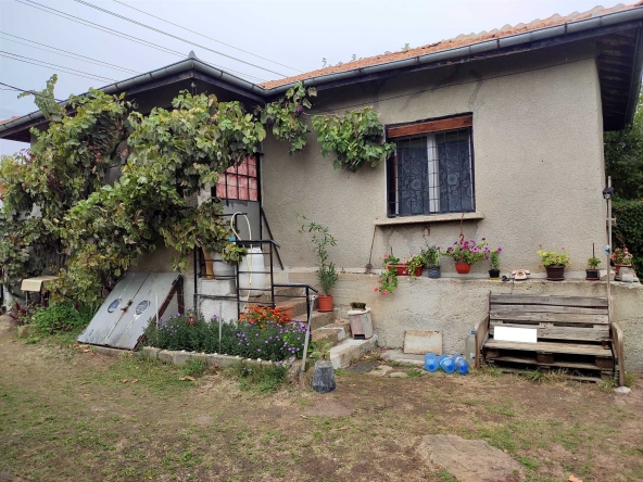 Къща в с. Алдомировци, Област София-област - 40 кв.м за 1875 €/кв.м - Снимка #1