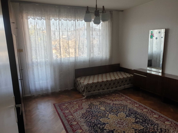 Тристаен апартамент в Русе, Център - 100 кв.м за 1350 €/кв.м - Снимка #1
