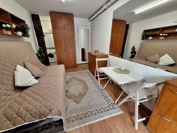 Дава се под наем Едностаен апартамент в София, Гео Милев - 24 кв.м за 255 € - Снимка #1