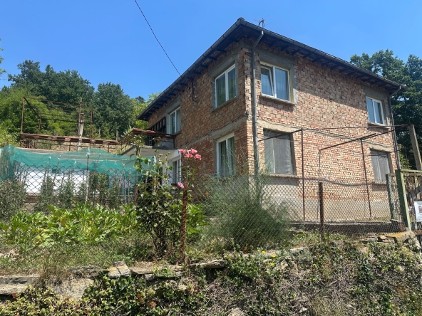 Къща в Габрово, Тлъчници - 166 кв.м за 476 €/кв.м - Снимка #1