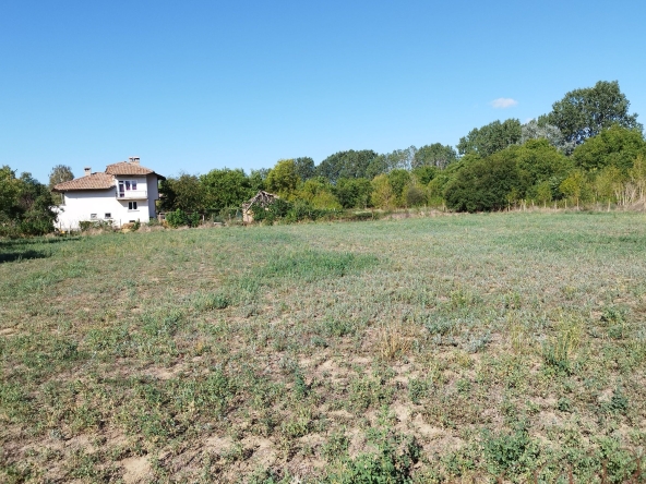 Парцел в Велико Търново, Бузлуджа - 1500 кв.м за 7 €/кв.м - Снимка #1