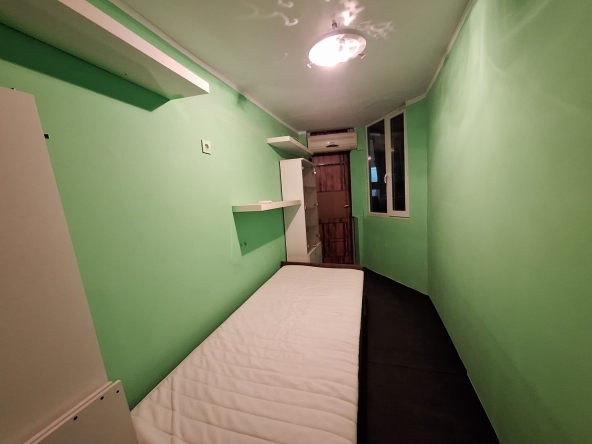 Дава се под наем  в София, Център - 12 кв.м за 127.5 € - Снимка #1