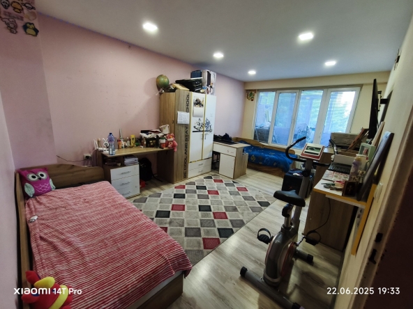 Двустаен апартамент в Разград, Орел - 62 кв.м за 1143 €/кв.м - Снимка #1