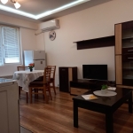 Дава се под наем Двустаен апартамент в Благоевград, Струмско - 48 кв.м за 132.6 € - Снимка #1