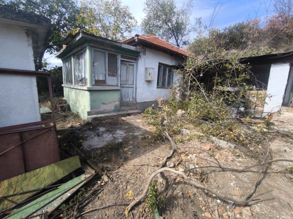 Къща в с. Баховица, Област Ловеч - 35 кв.м за 612 €/кв.м - Снимка #1