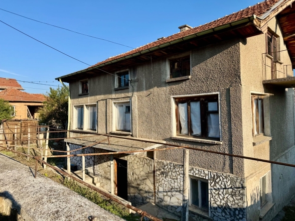 Къща в с. Бъта, Област Пазарджик - 70 кв.м за 758 €/кв.м - Снимка #1