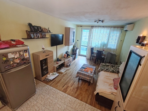 Двустаен апартамент в Варна, Трошево - 85 кв.м за 2224 €/кв.м - Снимка #1