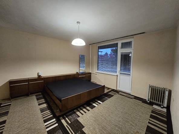 Дава се под наем Двустаен апартамент в Мездра - 55 кв.м за 255 € - Снимка #1