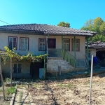 Къща в с. Копчелиите, Област Габрово - 300 кв.м за 267 €/кв.м - Снимка #1