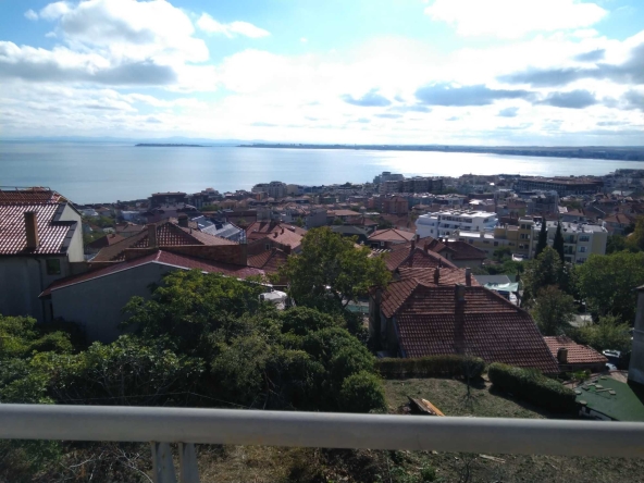 Тристаен апартамент в Свети Влас - 65 кв.м за 1616 €/кв.м - Снимка #1