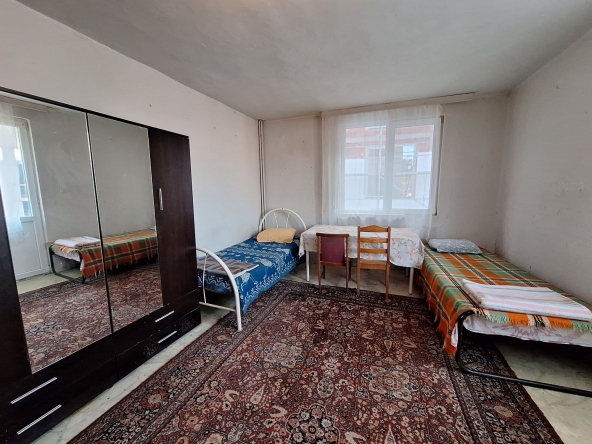 Дава се под наем  в София, Хладилника - 22 кв.м за 255 € - Снимка #1