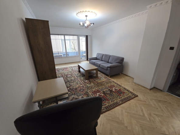 Тристаен апартамент в Варна, Левски - 60 кв.м за 2484 €/кв.м - Снимка #1