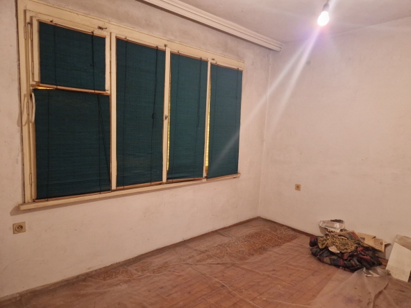 Етаж от къща в Асеновград - 85 кв.м за 882 €/кв.м - Снимка #1