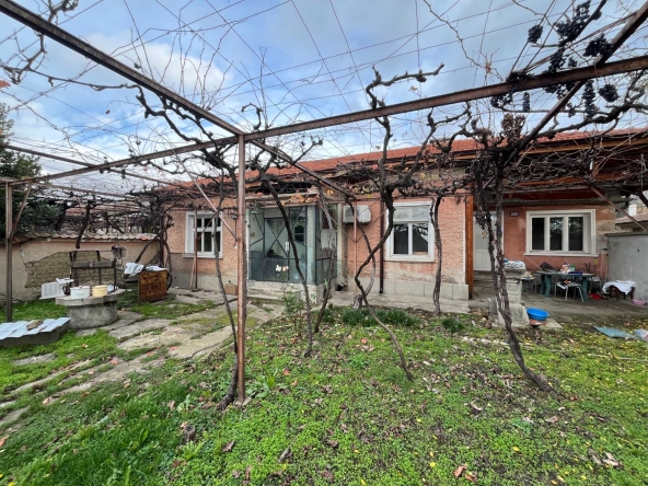 Дава се под наем Къща в Крън - 120 кв.м за 255 € - Снимка #1