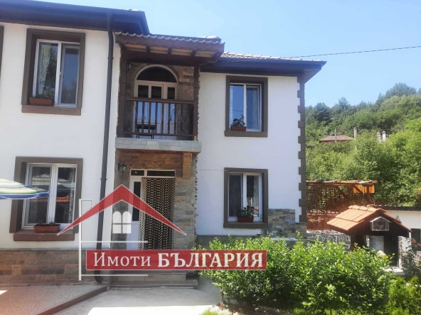 Къща в с. Свежен, Област Пловдив - 104 кв.м за 1241 €/кв.м - Снимка #1