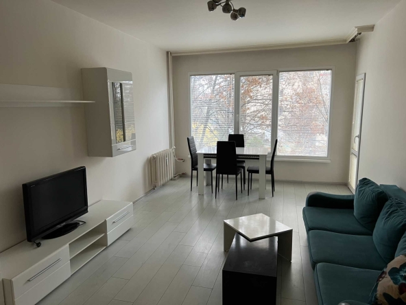 Дава се под наем Тристаен апартамент в София, Банишора - 93 кв.м за 700 € - Снимка #1