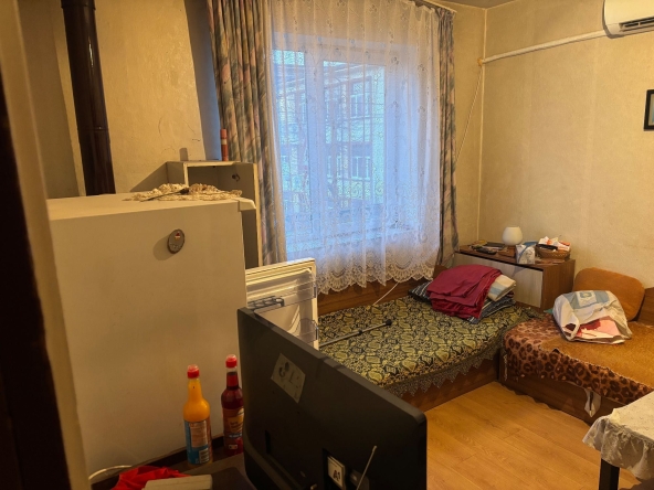 Тристаен апартамент в Шумен, Пожарната - 80 кв.м за 1020 €/кв.м - Снимка #1