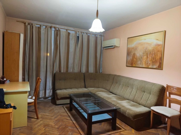 Дава се под наем Двустаен апартамент в Созопол - 70 кв.м за 408 € - Снимка #1