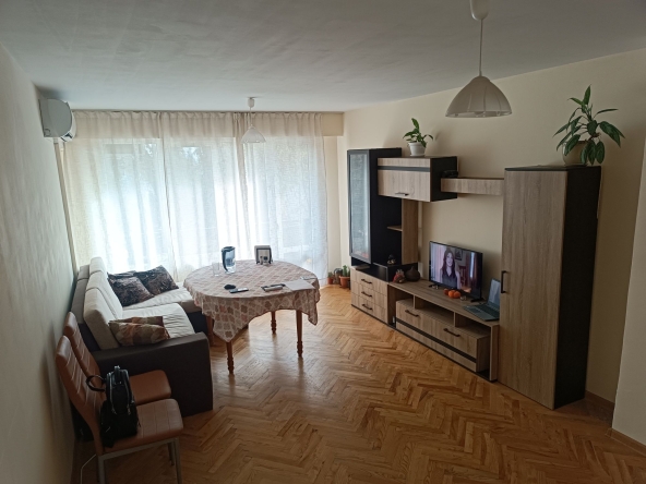 Дава се под наем Двустаен апартамент в Варна, Трошево - 60 кв.м за 359.04 € - Снимка #1