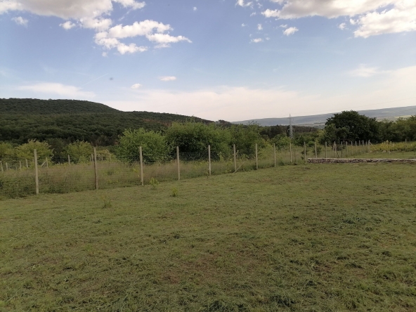 Парцел в Варна, Бизнес хотел - 1200 кв.м за 30 €/кв.м - Снимка #1
