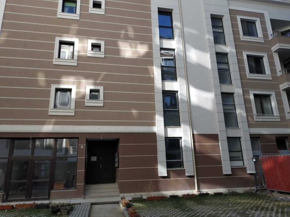 Дава се под наем Двустаен апартамент в Варна, Левски - 50 кв.м за 448.8 € - Снимка #1