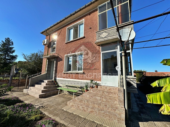 Къща в Асеновград - 186 кв.м за 494 €/кв.м - Снимка #1