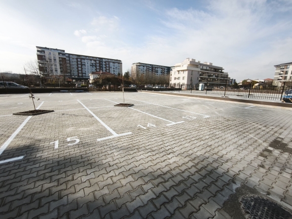 Дава се под наем Гараж / Паркомясто в Пловдив, Тракия - 13 кв.м за 76.5 € - Снимка #1