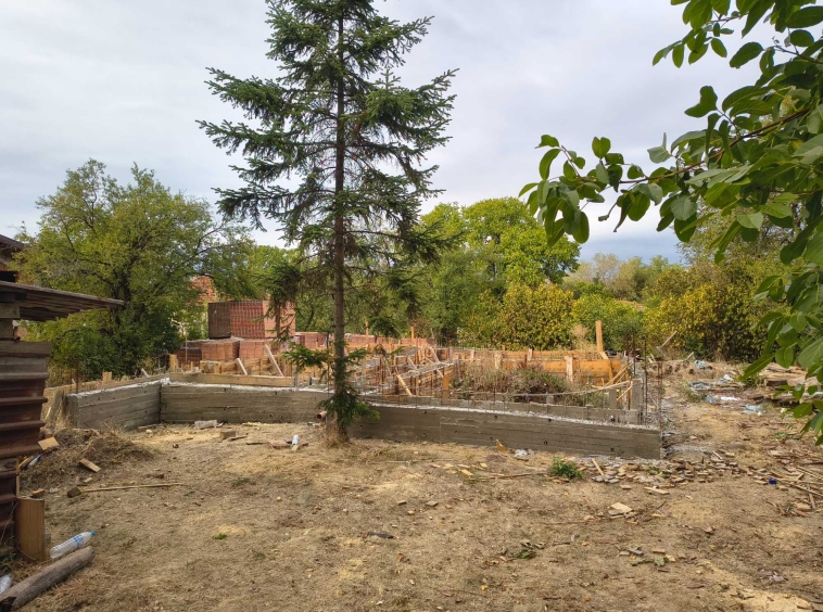 Парцел в с. Априлово, Област София-област - 460 кв.м за 91 €/кв.м - Снимка #1