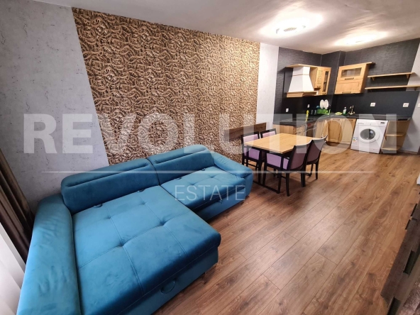 Дава се под наем Двустаен апартамент в Пловдив, Тракия - 65 кв.м за 350 € - Снимка #1