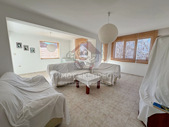 Многостаен апартамент в Асеновград - 132 кв.м за 626 €/кв.м - Снимка #1