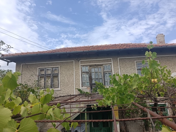 Къща в с. Николаевка, Област Варна - 120 кв.м за 234 €/кв.м - Снимка #1