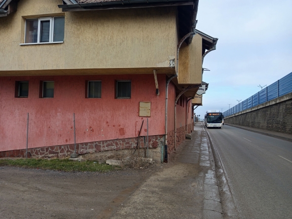 Дава се под наем Офис в София, Младост 4 - 200 кв.м за 997.05 € - Снимка #1