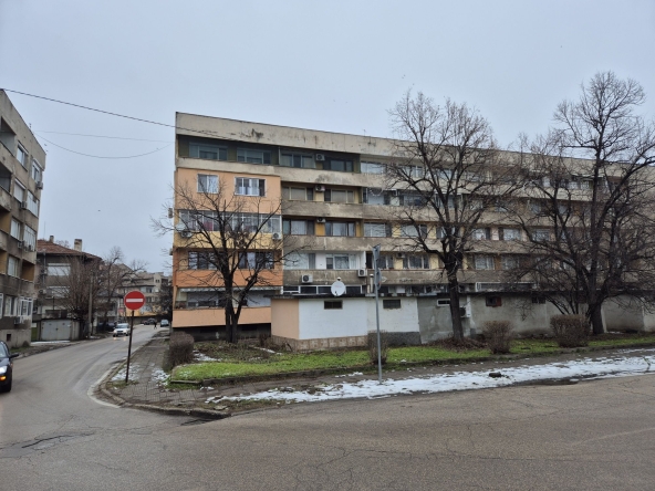 Двустаен апартамент в Видин, Възраждане - 71 кв.м за 1006 €/кв.м - Снимка #1