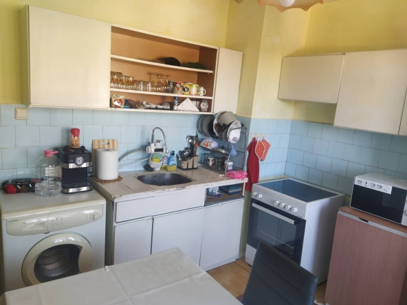 Тристаен апартамент в Малко Търново - 80 кв.м за 255 €/кв.м - Снимка #1