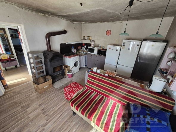 Къща в Генерал Тошево - 75 кв.м за 238 €/кв.м - Снимка #1