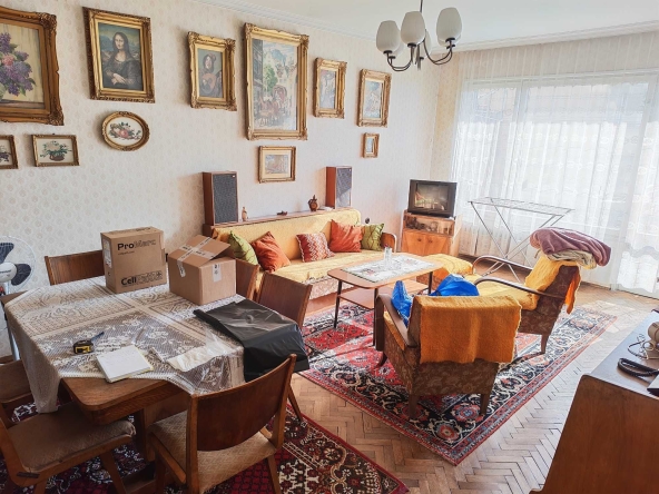 Тристаен апартамент в София, Медицинска академия - 97 кв.м за 1682 €/кв.м - Снимка #1