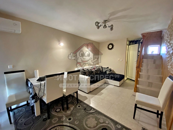 Къща в Асеновград - 70 кв.м за 6 €/кв.м - Снимка #1