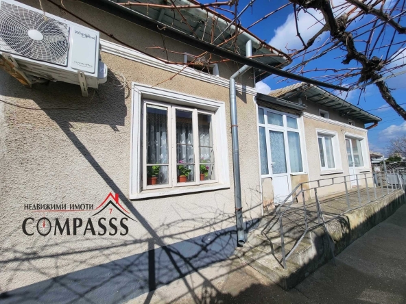 Къща в Генерал Тошево - 100 кв.м за 505 €/кв.м - Снимка #1