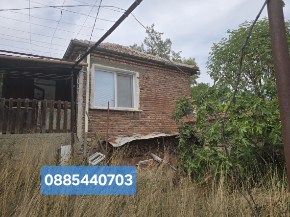 Къща в с. Пряпорец, Област Стара Загора - 60 кв.м за 723 €/кв.м - Снимка #1