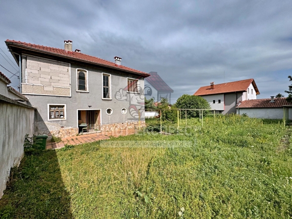 Къща в Асеновград - 176 кв.м за 429 €/кв.м - Снимка #1