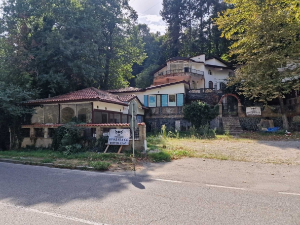 Заведение в Асеновград - 440 кв.м за 268 €/кв.м - Снимка #1